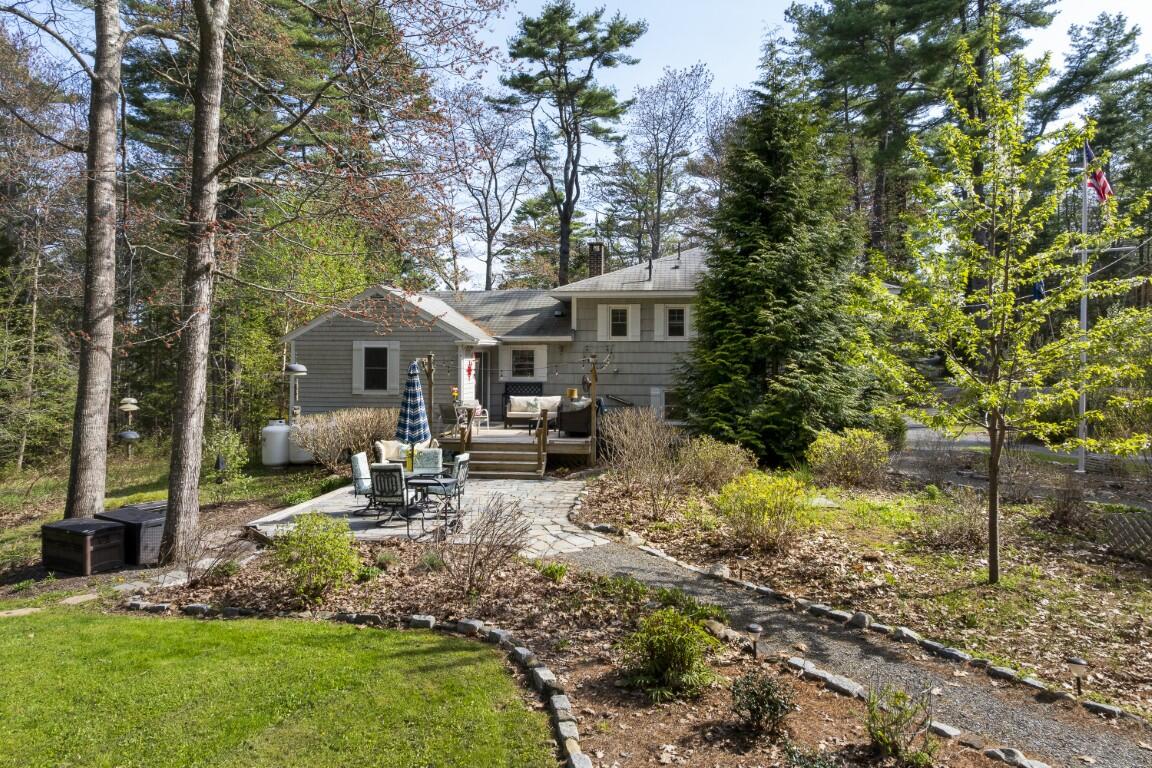 97 Presley Drive Boothbay ME 04544