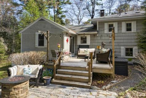 97 Presley Drive Boothbay ME 04544