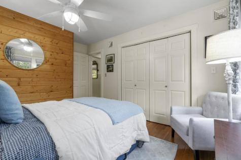 97 Presley Drive Boothbay ME 04544