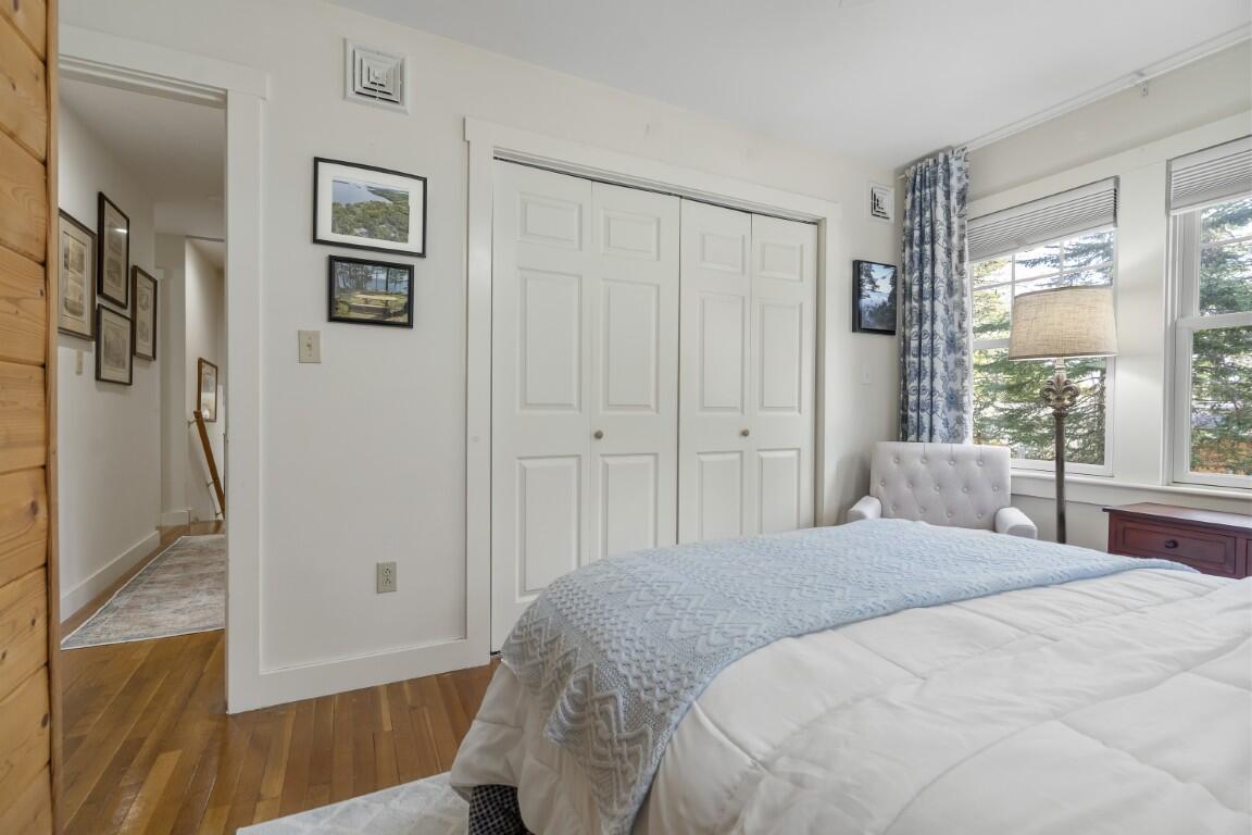 97 Presley Drive Boothbay ME 04544