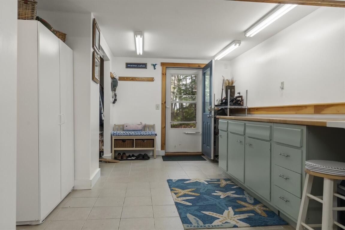 97 Presley Drive Boothbay ME 04544