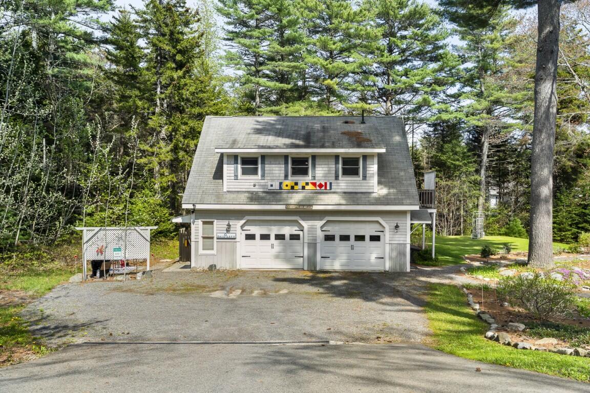 97 Presley Drive Boothbay ME 04544