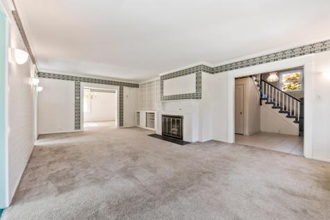 14 Nelke Place Lewiston ME 04240