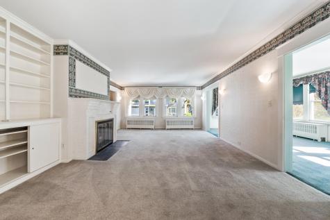 14 Nelke Place Lewiston ME 04240