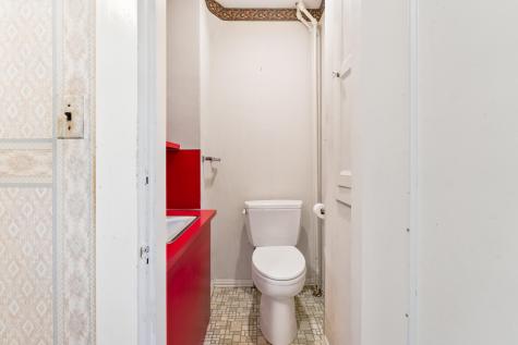 14 Nelke Place Lewiston ME 04240