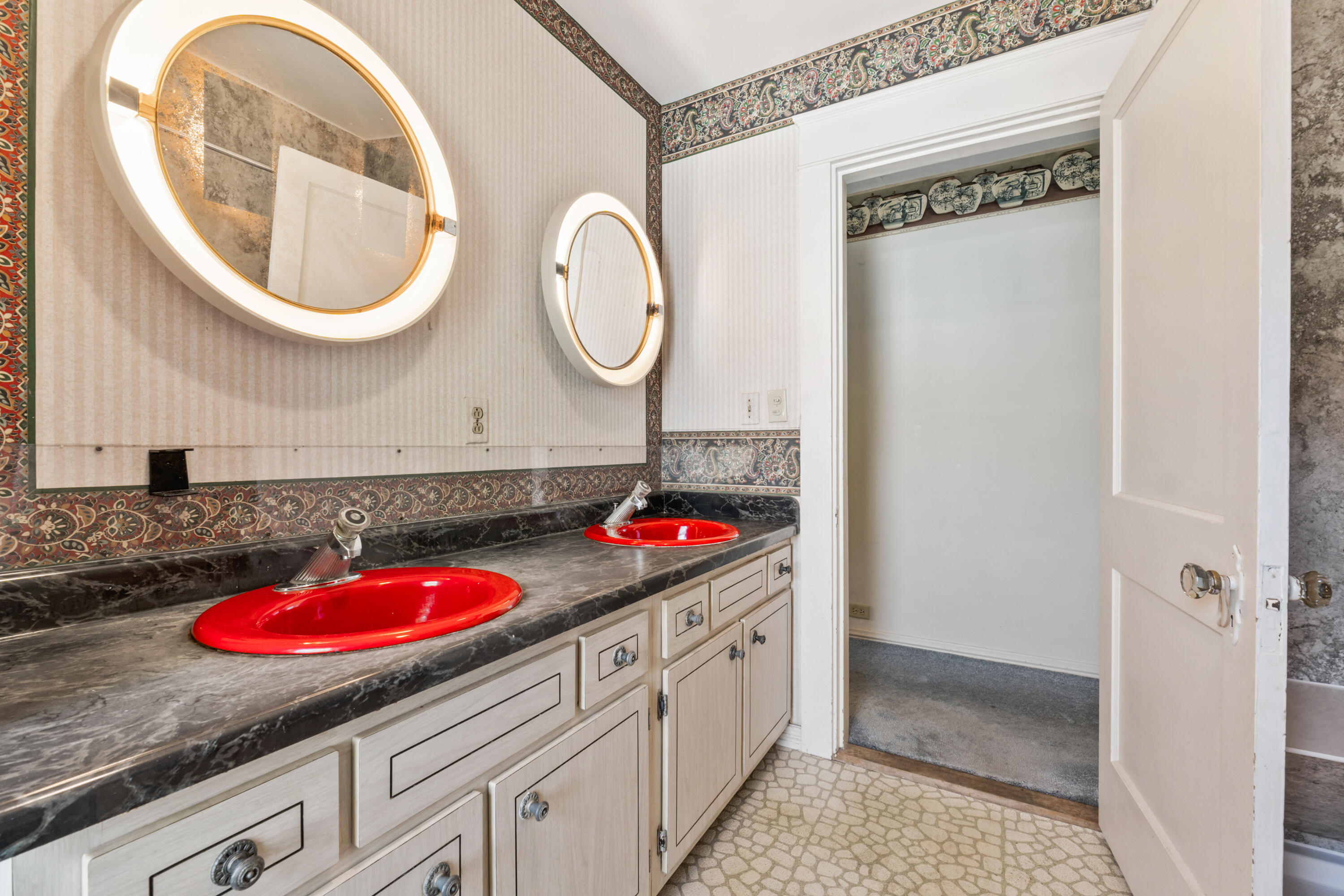 14 Nelke Place Lewiston ME 04240