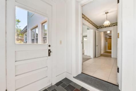 14 Nelke Place Lewiston ME 04240