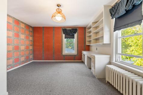 14 Nelke Place Lewiston ME 04240