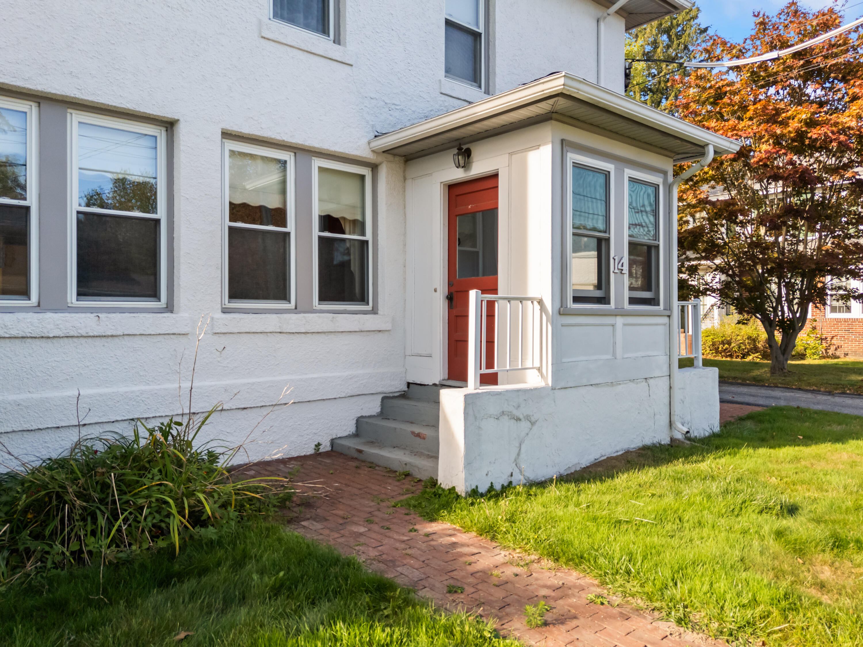 14 Nelke Place Lewiston ME 04240