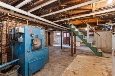 14 Nelke Place Lewiston ME 04240