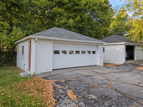 14 Nelke Place Lewiston ME 04240