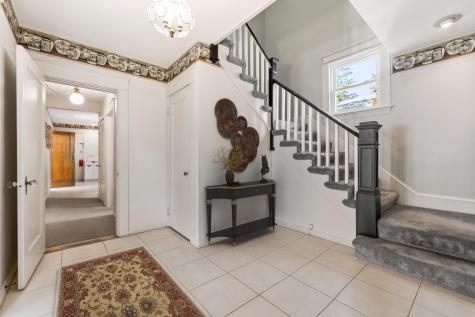 14 Nelke Place Lewiston ME 04240