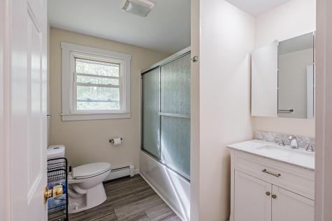 218 Middlesex Road Topsham ME 04086
