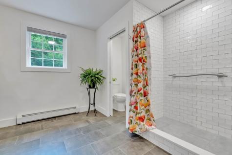 16 Bluestone Lane York ME 03909