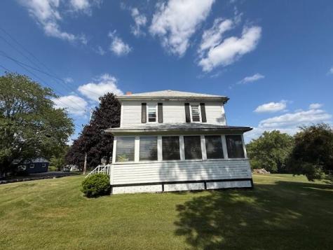 10 Palm Street Baileyville ME 04694