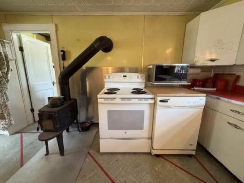 10 Palm Street Baileyville ME 04694