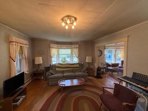 10 Palm Street Baileyville ME 04694