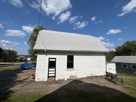 10 Palm Street Baileyville ME 04694