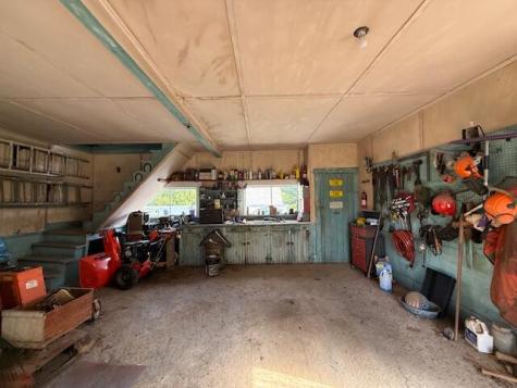 10 Palm Street Baileyville ME 04694