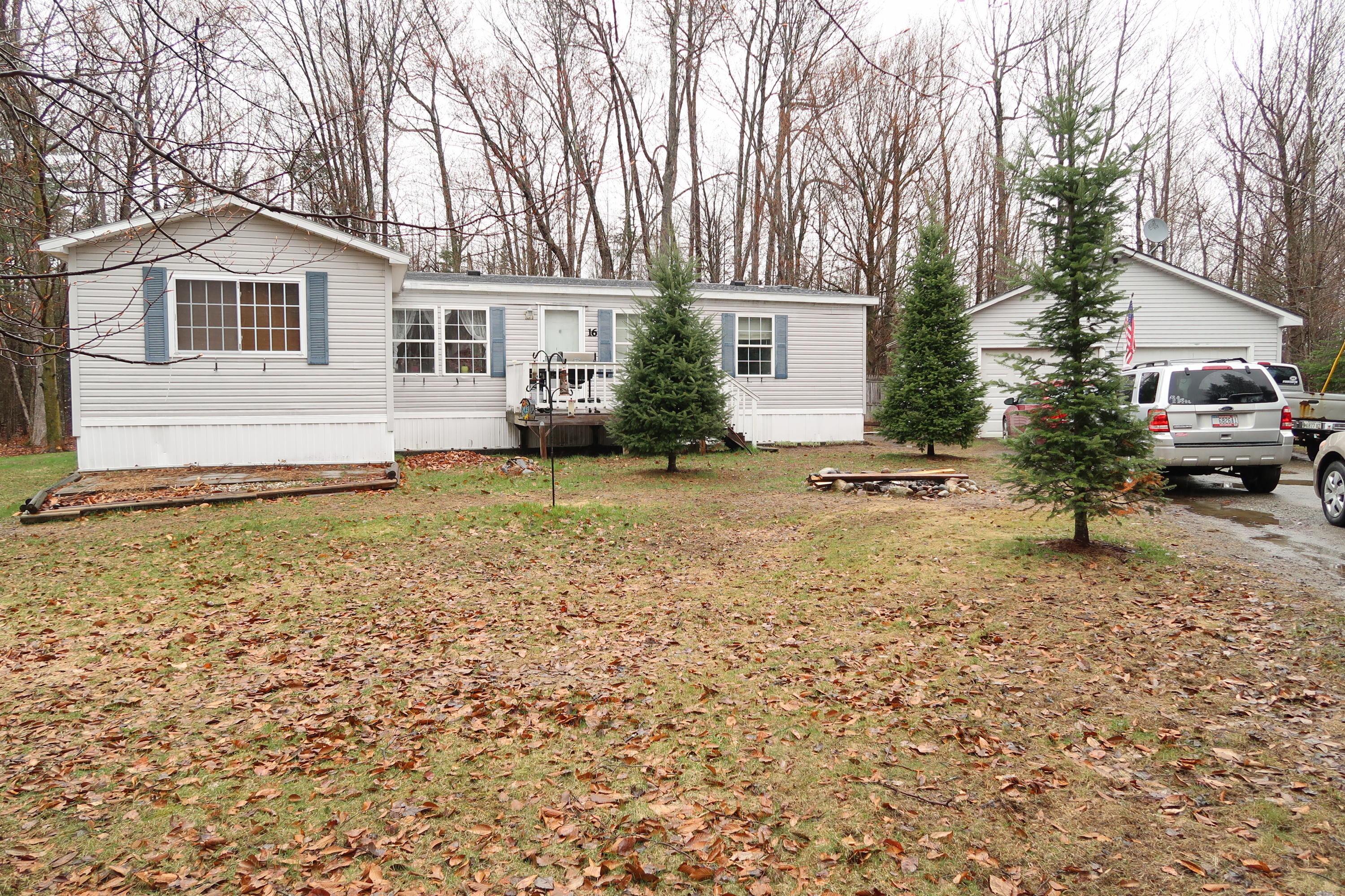 16 Wildwood Drive Sidney ME 04330
