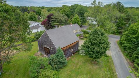 1 Lilac Lane Falmouth ME 04105