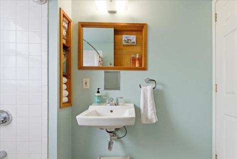 122 Field Avenue Auburn ME 04210