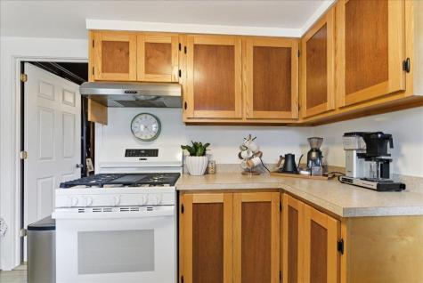 122 Field Avenue Auburn ME 04210