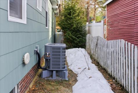 122 Field Avenue Auburn ME 04210