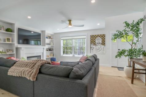 5 Taylor Lane Kennebunk ME 04043