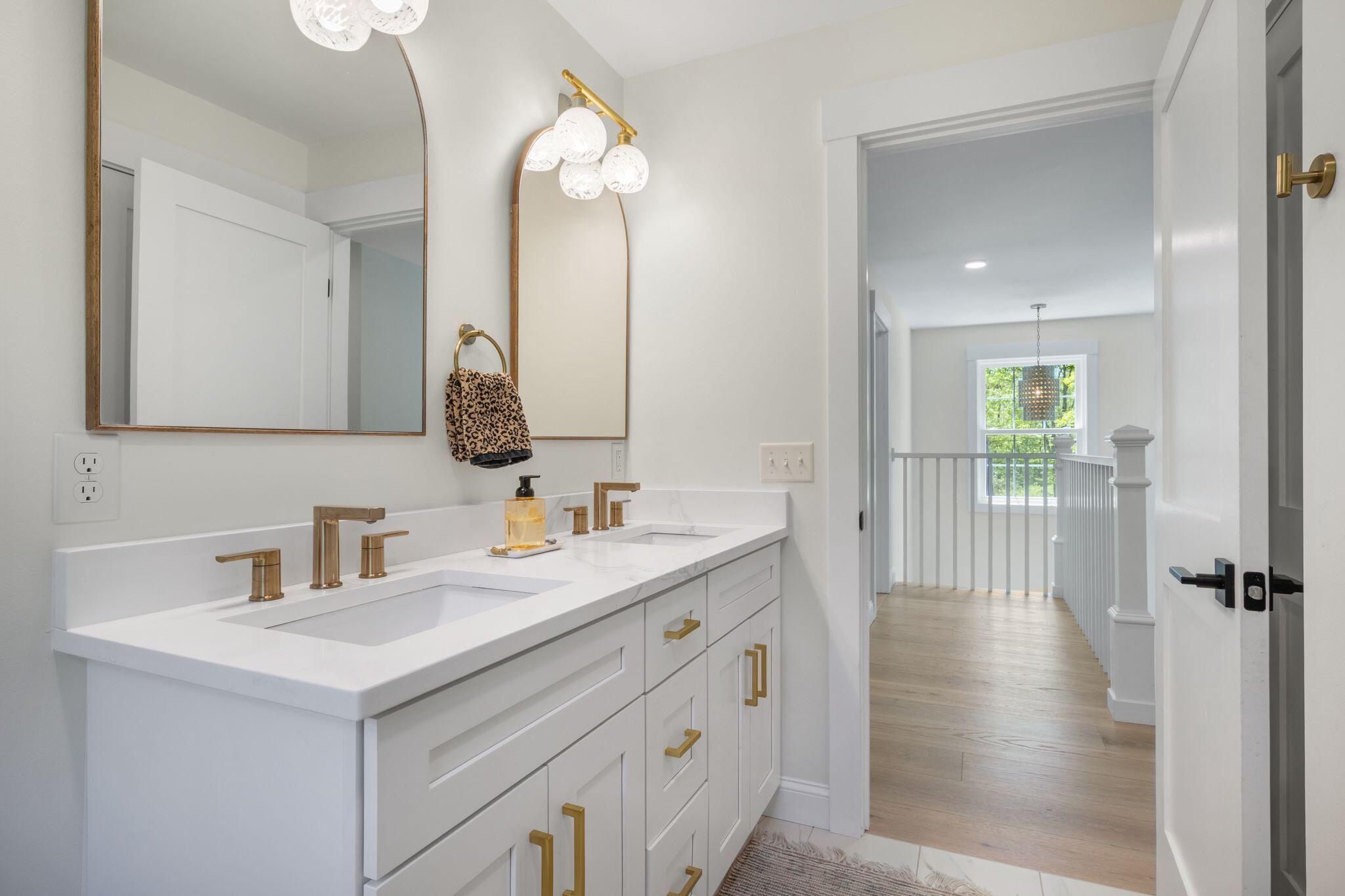 5 Taylor Lane Kennebunk ME 04043