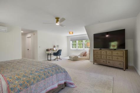 5 Taylor Lane Kennebunk ME 04043