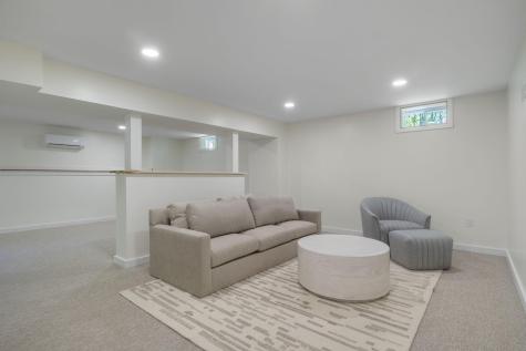 5 Taylor Lane Kennebunk ME 04043