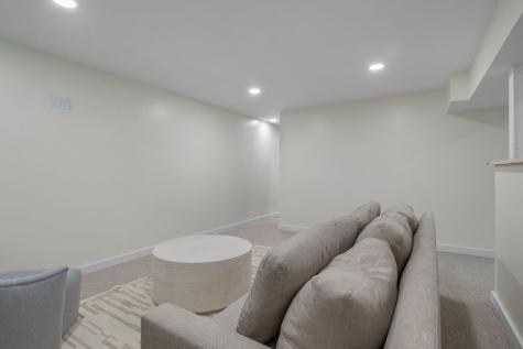 5 Taylor Lane Kennebunk ME 04043