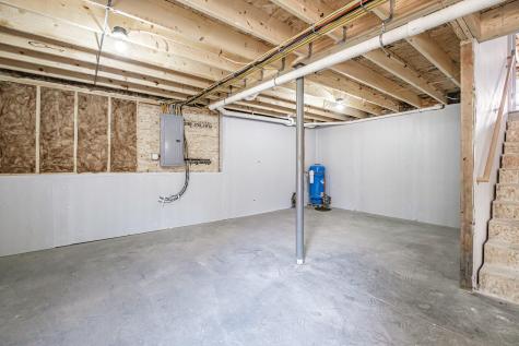 6 Loch View Drive Lewiston ME 04240