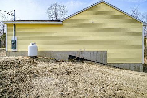 6 Loch View Drive Lewiston ME 04240