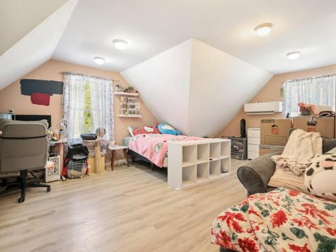 747 Western Avenue Hampden ME 04444