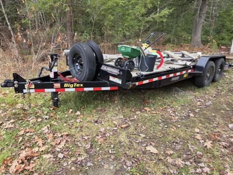 747 Western Avenue Hampden ME 04444