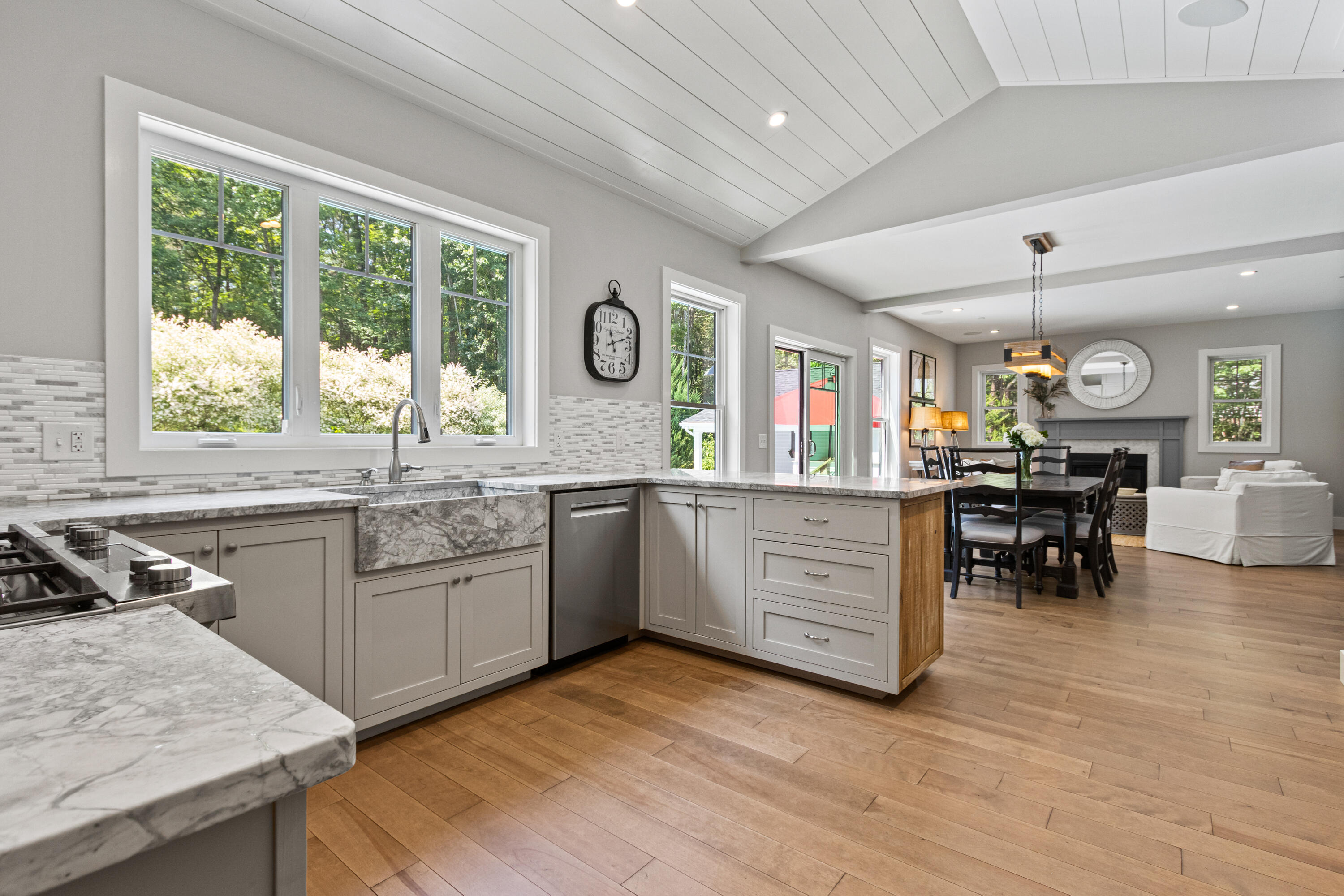 56 Ledgewood Drive Falmouth ME 04105