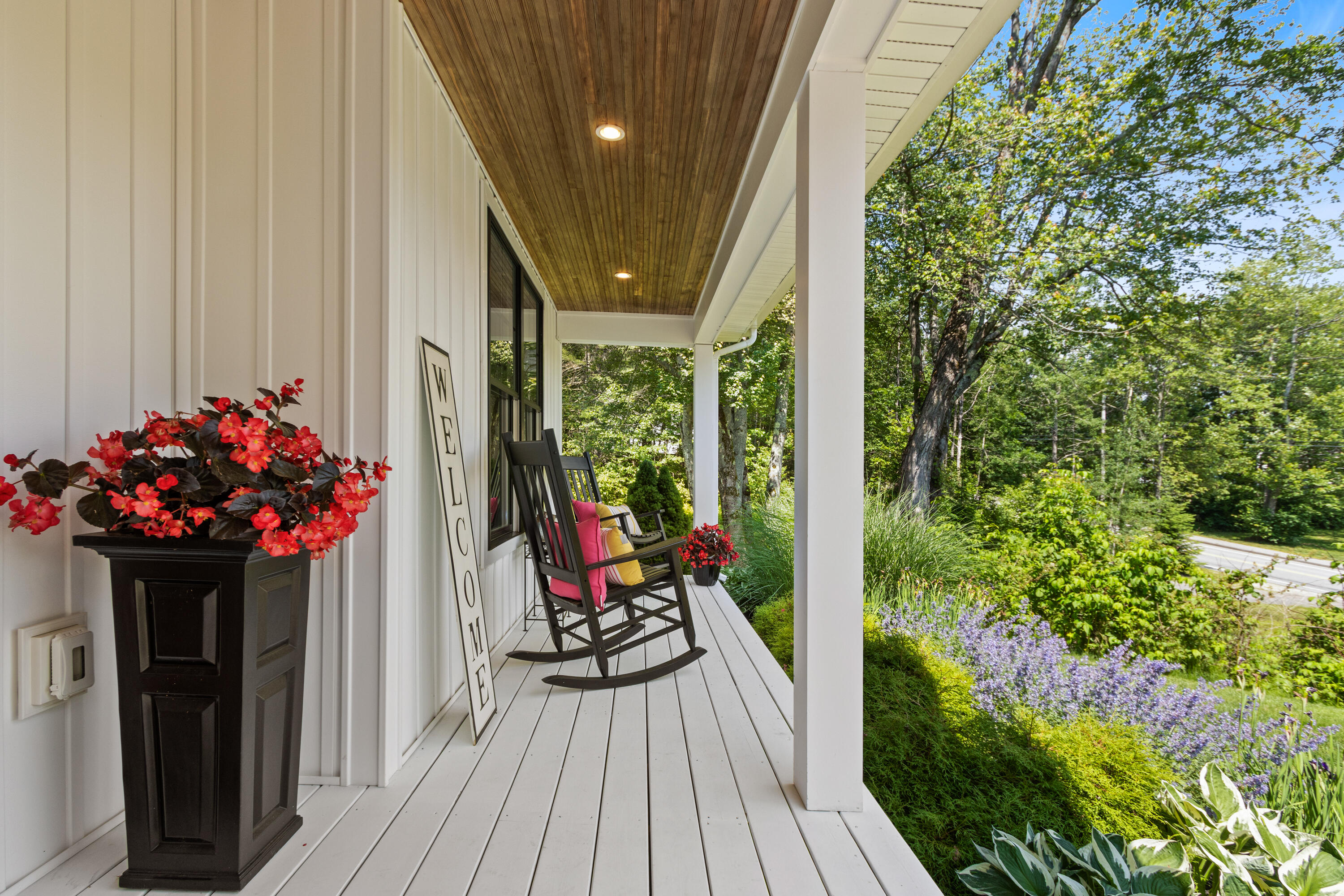 56 Ledgewood Drive Falmouth ME 04105