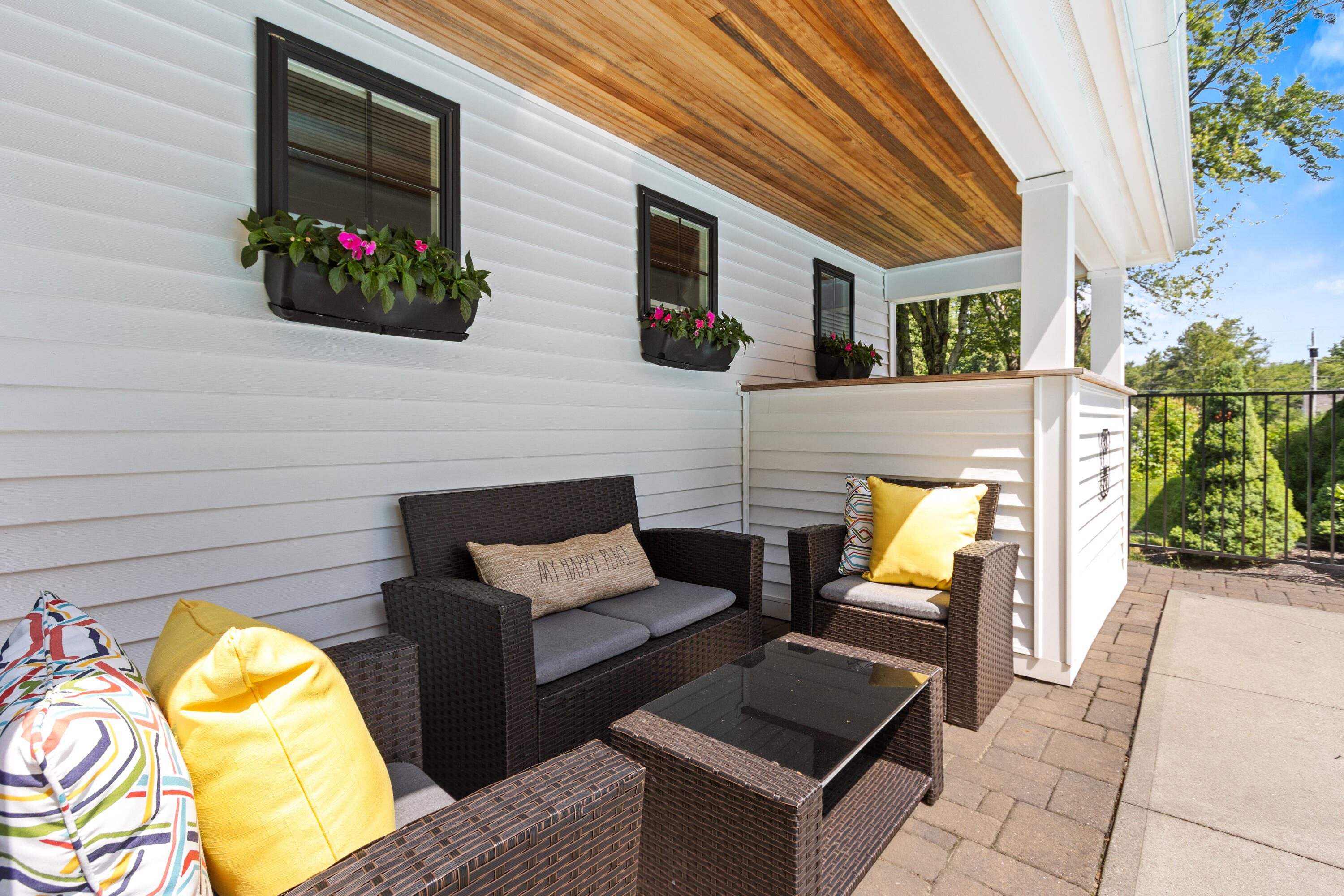 56 Ledgewood Drive Falmouth ME 04105