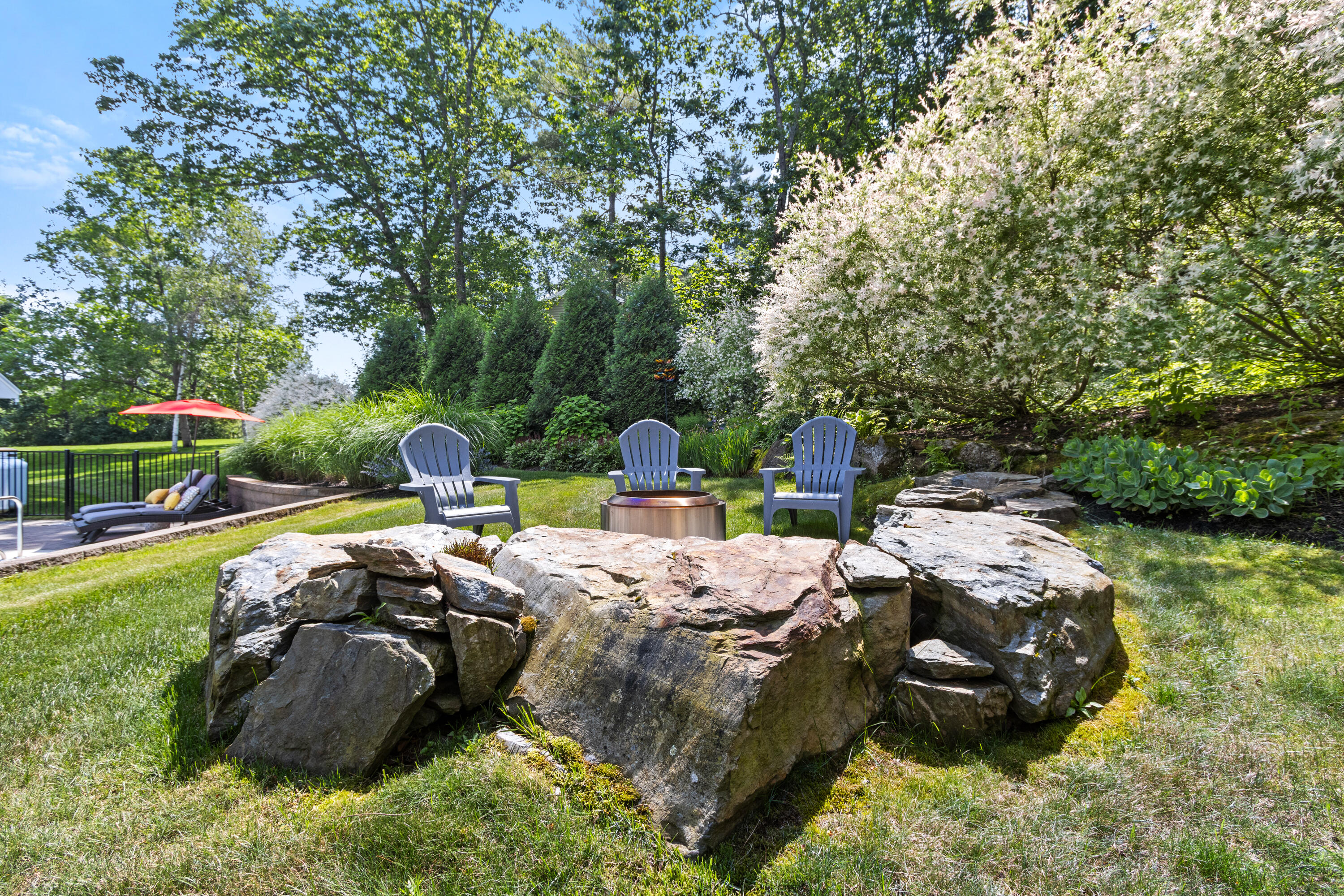 56 Ledgewood Drive Falmouth ME 04105