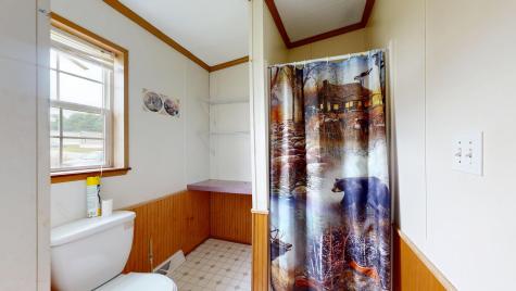 33 Dunlop Avenue Mechanic Falls ME 04256