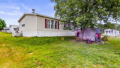 33 Dunlop Avenue Mechanic Falls ME 04256