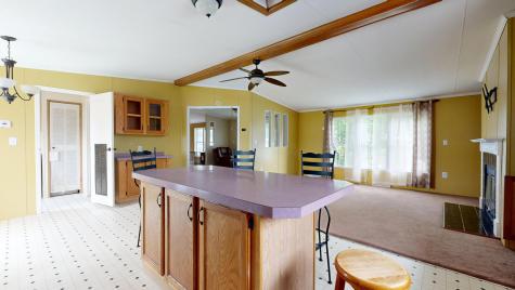 33 Dunlop Avenue Mechanic Falls ME 04256