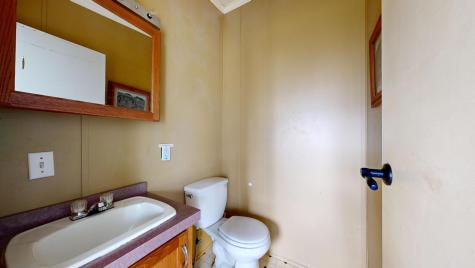 33 Dunlop Avenue Mechanic Falls ME 04256