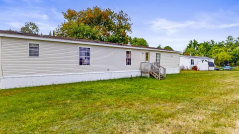 33 Dunlop Avenue Mechanic Falls ME 04256