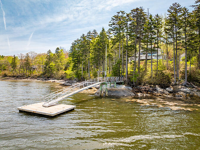127 Treasure Point Road Saint George ME 04860