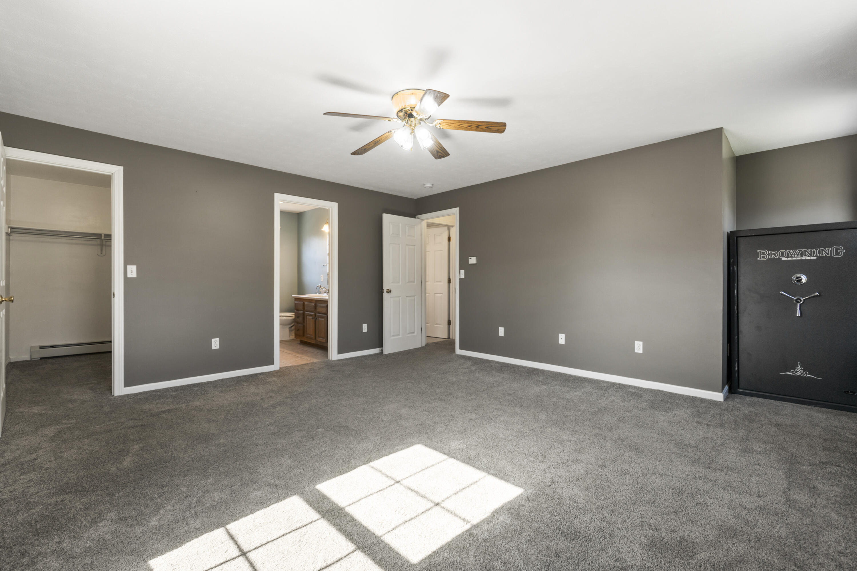 8 Elliott Road Gorham ME 04038