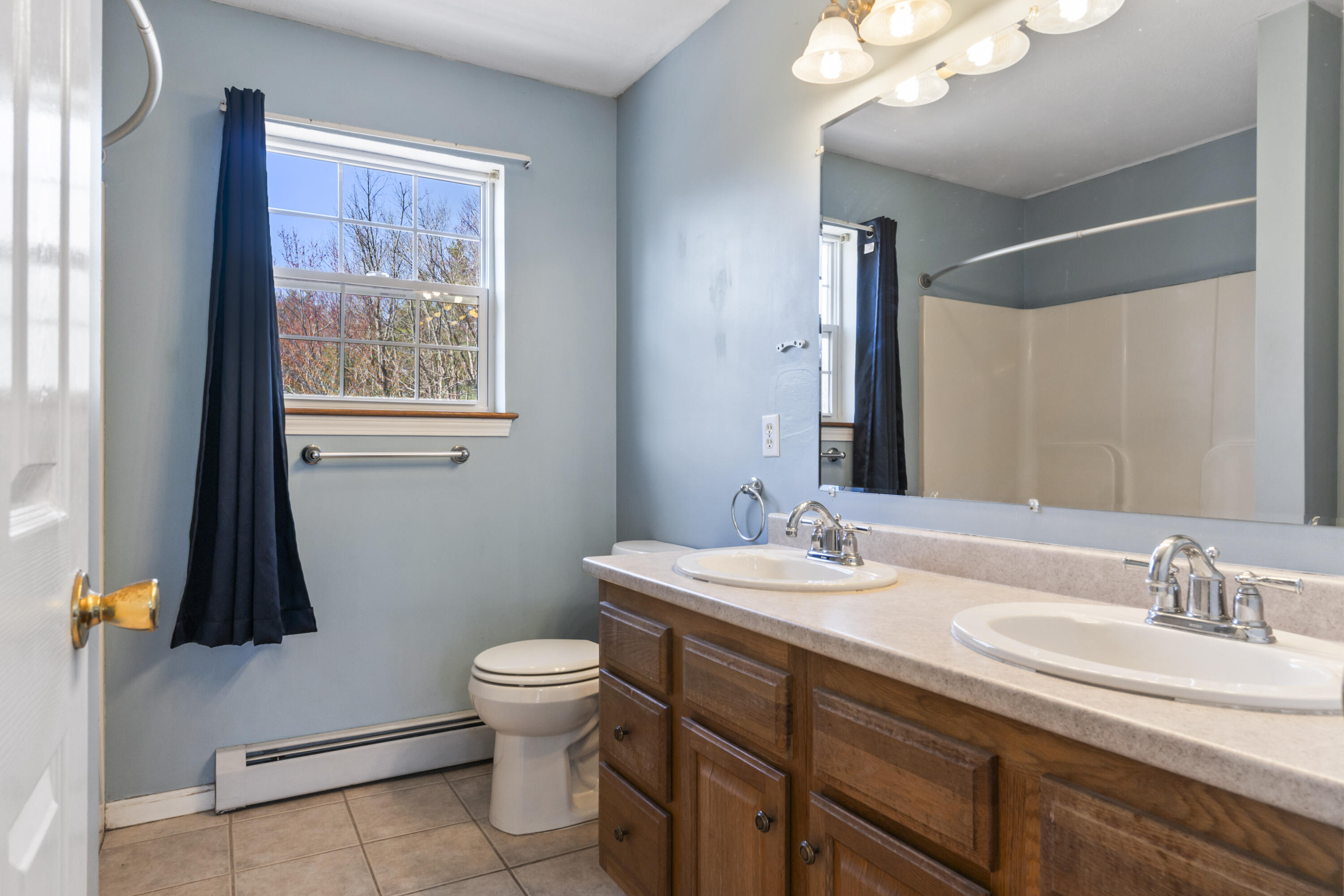 8 Elliott Road Gorham ME 04038