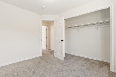 8 Elliott Road Gorham ME 04038
